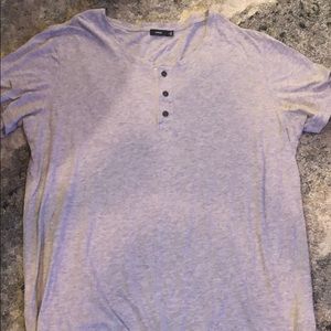 Vince T-shirt with buttons